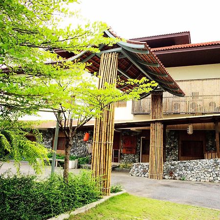 J. Park Hotel チョンブリ エクステリア 写真