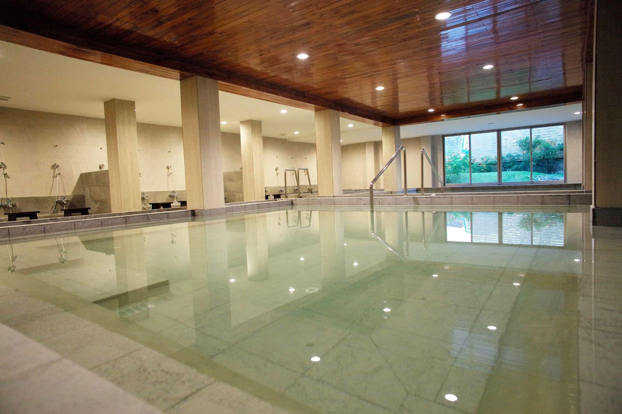 J. Park Hotel チョンブリ エクステリア 写真