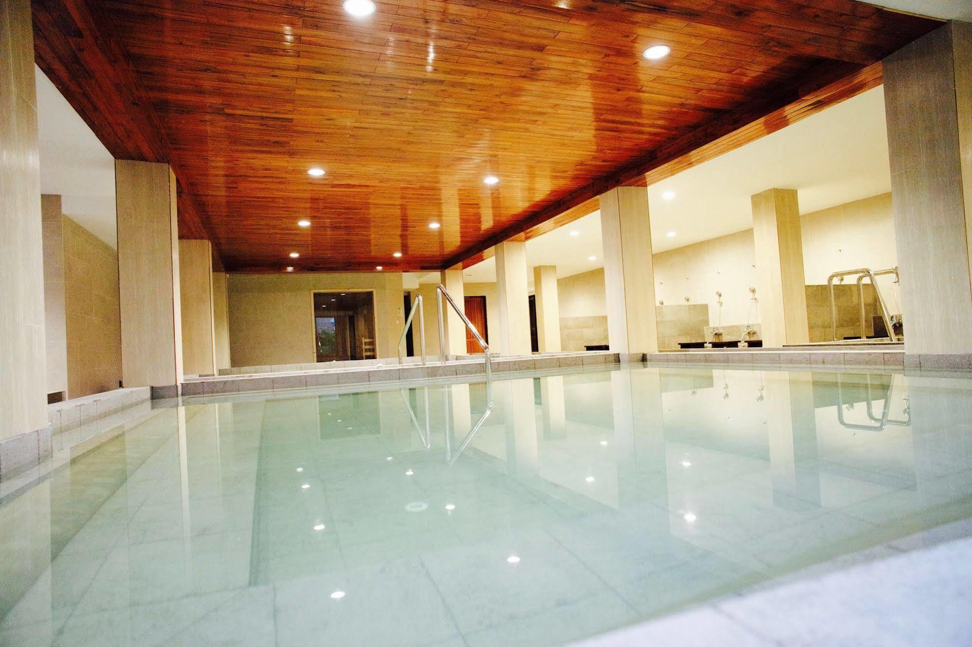 J. Park Hotel チョンブリ エクステリア 写真